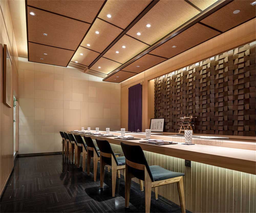 深圳寶安日式風(fēng)格壽司店裝修設(shè)計吧臺用餐區(qū)