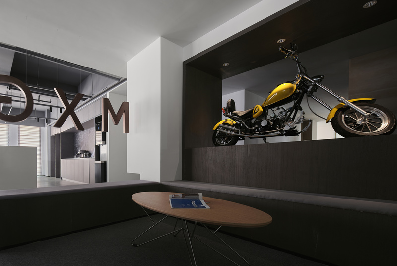 龍華區(qū)恒大時尚慧谷大廈簡約風(fēng)格辦公室裝修設(shè)計(jì)木質(zhì)茶幾 龍華區(qū)恒大時尚慧谷大廈簡約風(fēng)格辦公室裝修設(shè)計(jì)木質(zhì)茶幾