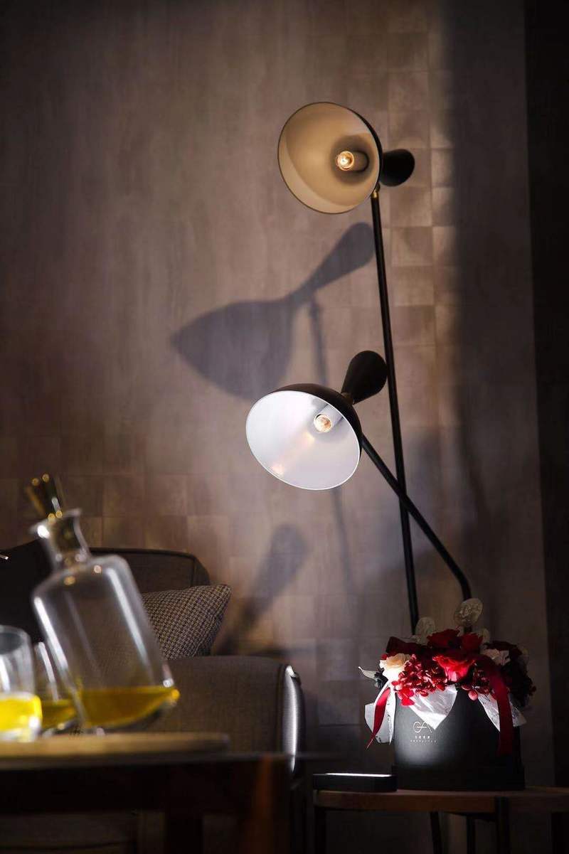 寶安華僑城瑞灣府簡(jiǎn)約風(fēng)格辦公室裝修臺(tái)燈 寶安華僑城瑞灣府簡(jiǎn)約風(fēng)格辦公室裝修臺(tái)燈