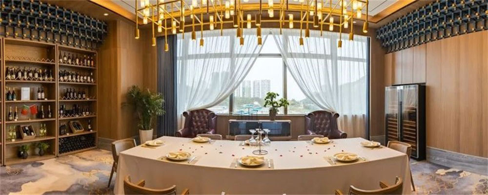 深圳龍崗藍調(diào)輕奢風(fēng)格酒吧裝修設(shè)計多功能包房