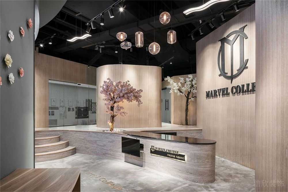 深圳市龍崗區(qū)平湖長寧教育機構(gòu)前廳