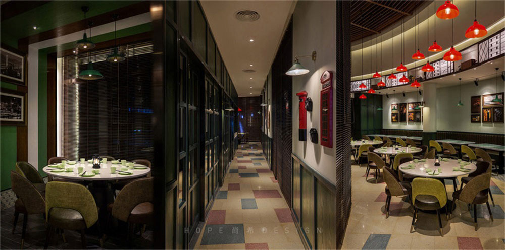 深圳鹽田混搭風(fēng)美食廣場裝修設(shè)計地面鋪貼