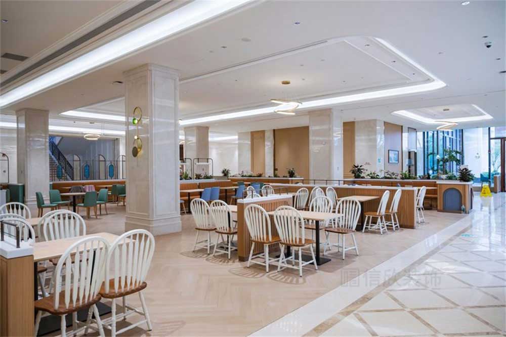 深圳龍華公司輕奢風員工餐廳裝修設(shè)計動線規(guī)劃