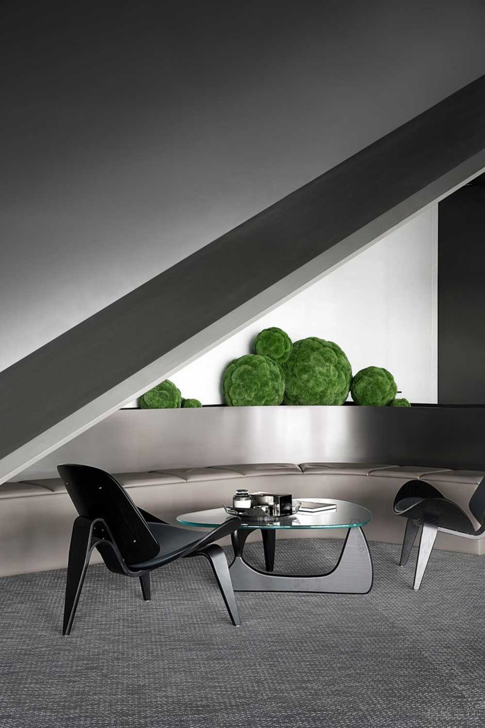 深圳福田卓越城現(xiàn)代風(fēng)格辦公室裝修設(shè)計休閑區(qū)