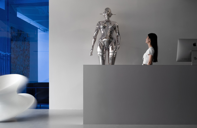 深圳南山區(qū)飛亞達(dá)科技大廈現(xiàn)代簡(jiǎn)約風(fēng)格辦公室裝修設(shè)計(jì)不銹鋼藝術(shù)雕塑 深圳南山區(qū)飛亞達(dá)科技大廈現(xiàn)代簡(jiǎn)約風(fēng)格辦公室裝修設(shè)計(jì)不銹鋼藝術(shù)雕塑