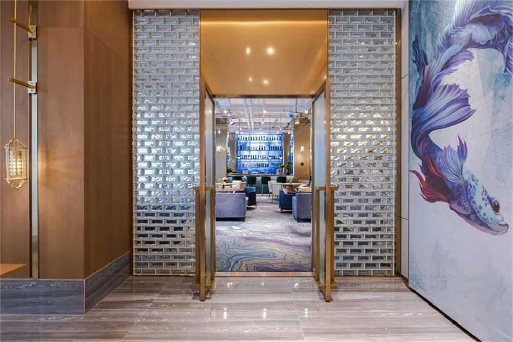 深圳龍崗藍調(diào)輕奢風(fēng)格酒吧裝修設(shè)計貴賓包房門廳