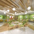 原木風天花吊頂綠色環(huán)保色彩設計公共休息區(qū)就餐區(qū)辦公室裝修機構(gòu)培訓效果圖