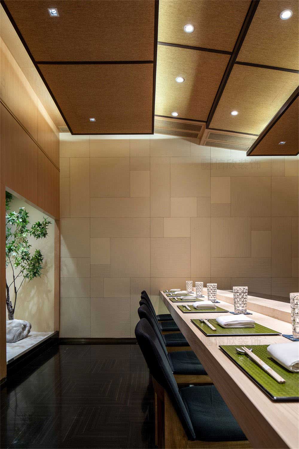 深圳寶安日式風(fēng)格壽司店裝修設(shè)計餐具