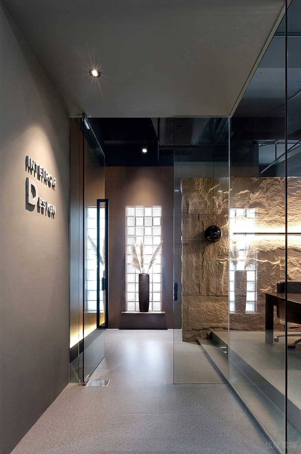 深圳寶安萬科星宸大廈簡約風格辦公室裝修入口 深圳寶安萬科星宸大廈簡約風格辦公室裝修入口