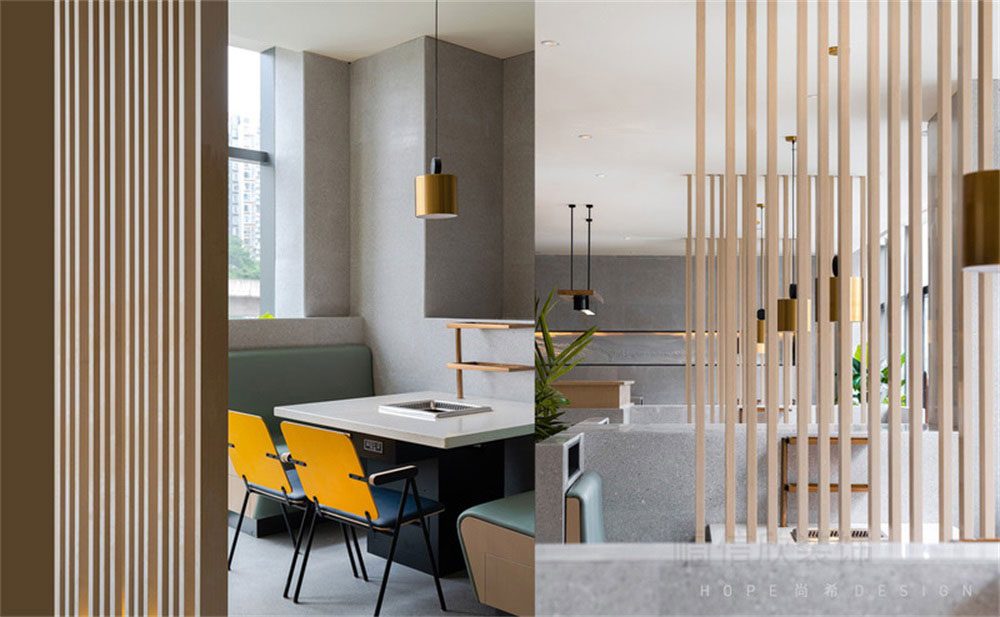 深圳南山現(xiàn)代簡約風(fēng)格火鍋店裝修設(shè)計(jì)米白色水磨石餐桌