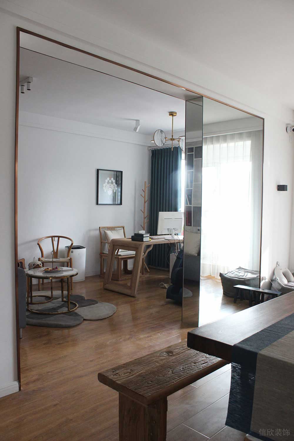 簡(jiǎn)約風(fēng)格辦公空間設(shè)計(jì)案例裝修圖