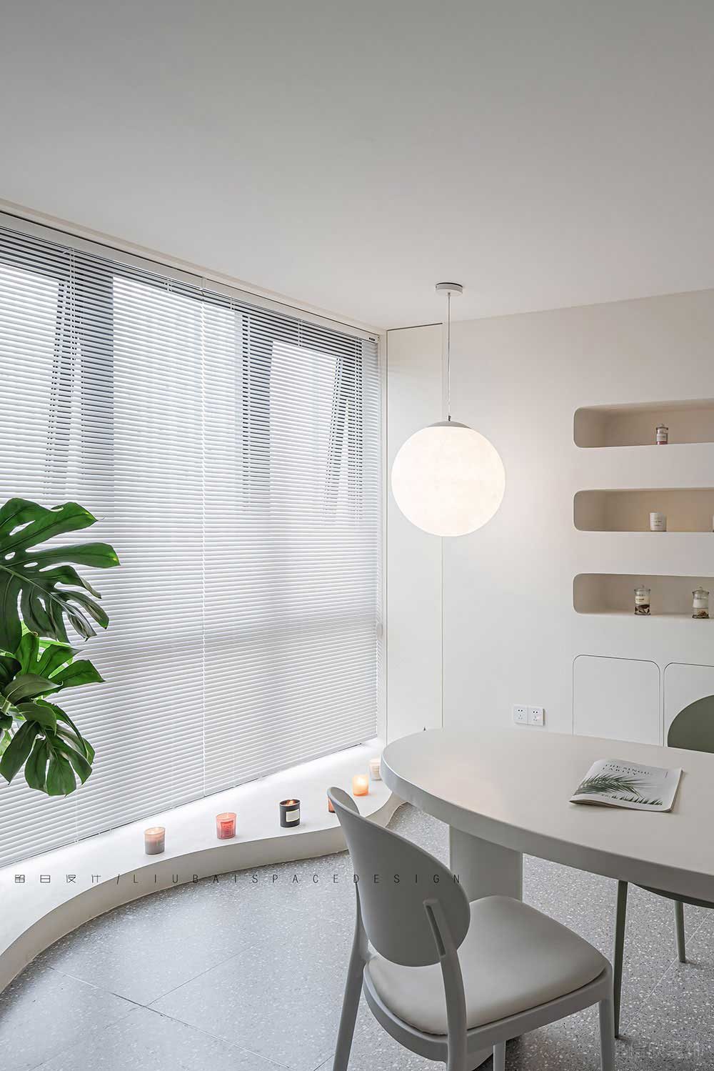 簡約風(fēng)格辦公室項(xiàng)目休閑會(huì)客區(qū)裝修圖