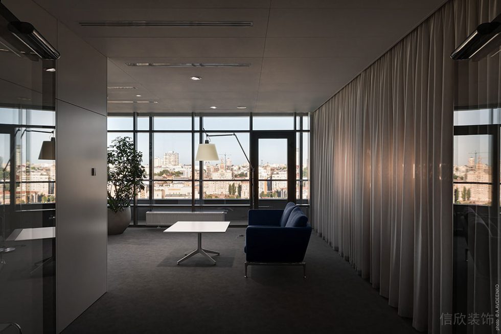 簡約風(fēng)格商務(wù)辦公空間休閑區(qū)設(shè)計(jì)裝修圖