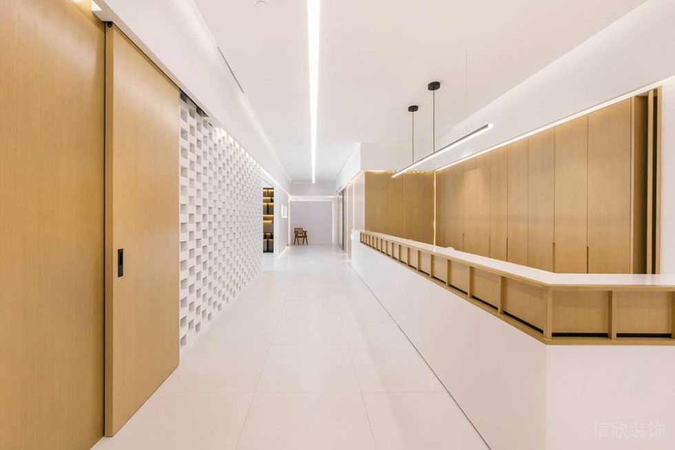 現(xiàn)代北歐風(fēng)辦公場(chǎng)所案例前臺(tái)會(huì)客廳設(shè)計(jì)裝修圖