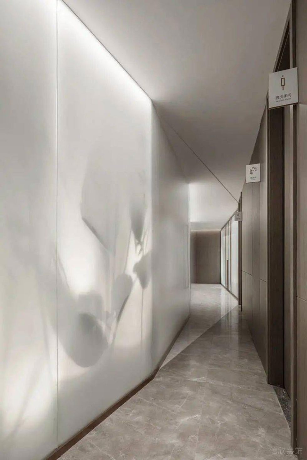 現(xiàn)代風格辦公室過廊空間設(shè)計裝修圖