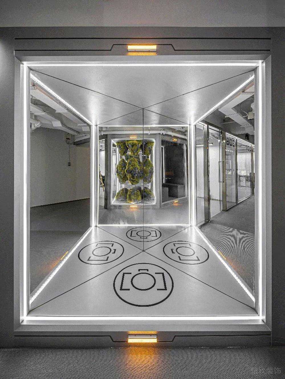 現(xiàn)代風格辦公室過廊設(shè)計實景圖