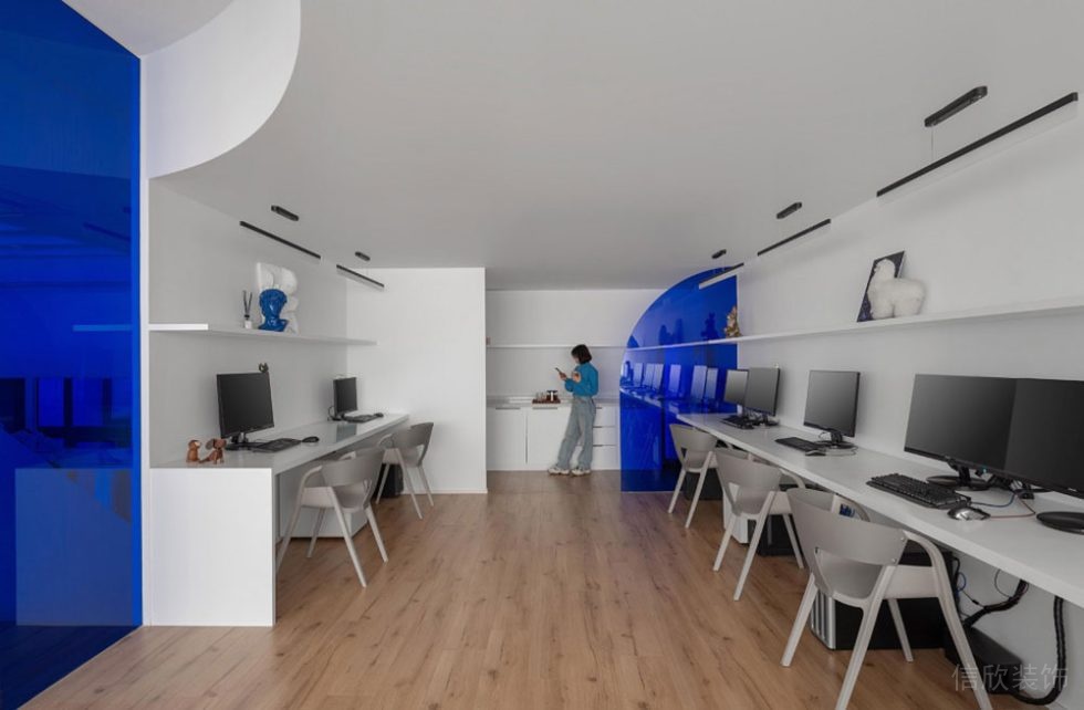 現(xiàn)代風格辦公室開放式辦公區(qū)設(shè)計裝修圖