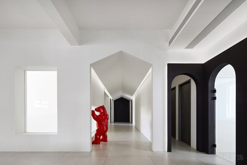 現(xiàn)代風(fēng)格辦公室項(xiàng)目走廊設(shè)計(jì)裝修圖