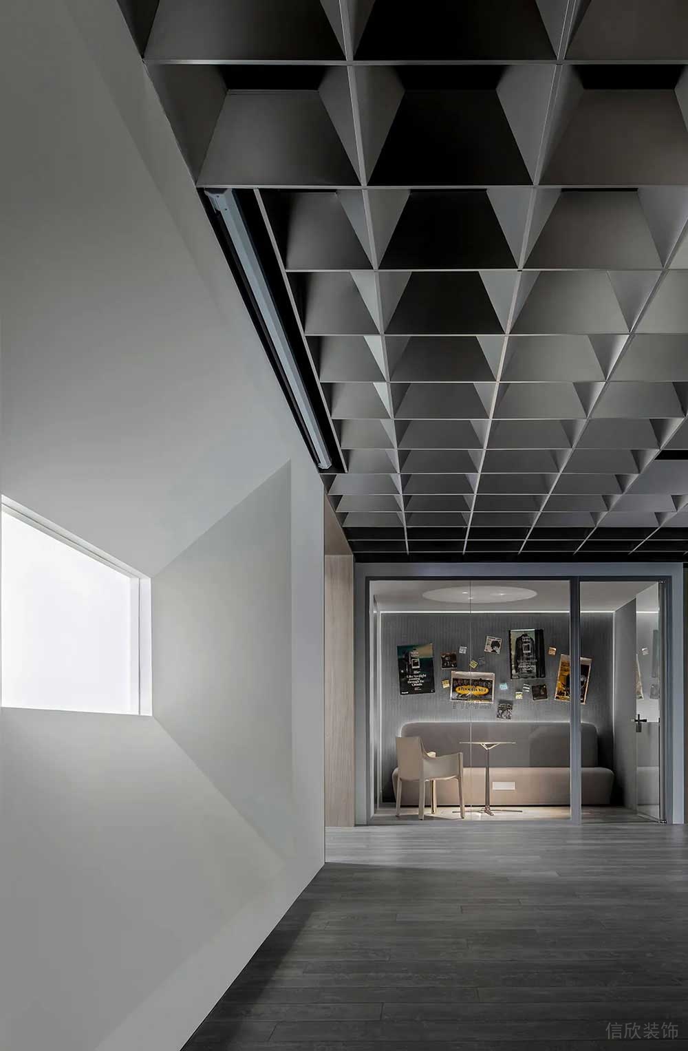 現(xiàn)代風(fēng)格商務(wù)辦公場所過道空間設(shè)計裝修圖