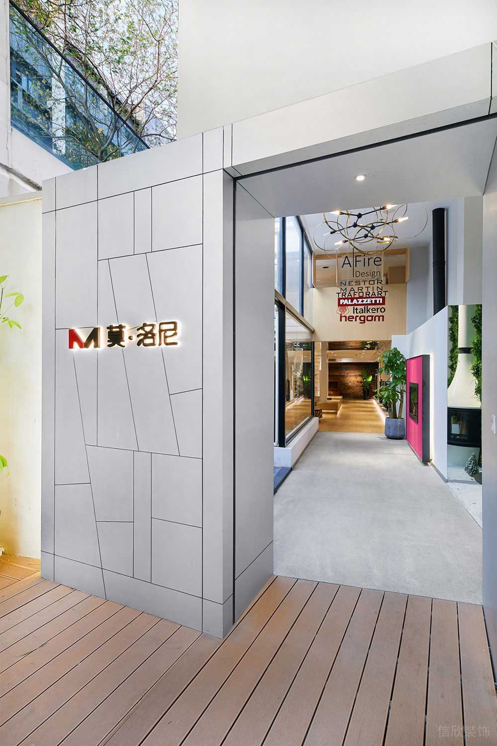 現(xiàn)代風格商務辦公空間門廊裝修圖