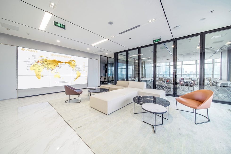 現(xiàn)代風(fēng)格商務(wù)辦公室前廳休息等候區(qū)設(shè)計裝修圖