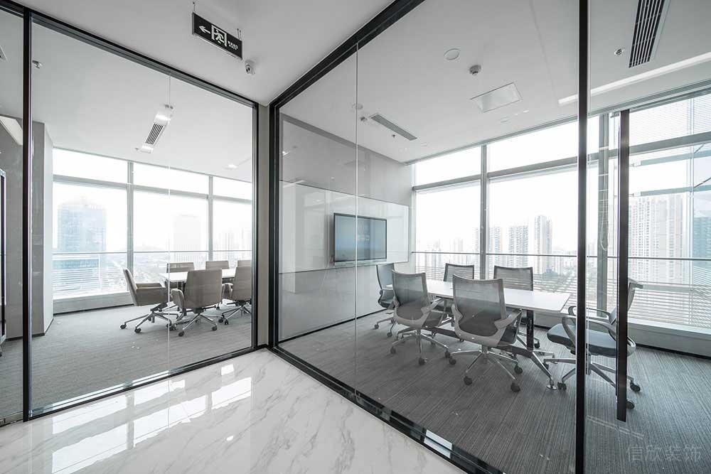 現(xiàn)代簡(jiǎn)約風(fēng)格辦公空間多功能洽談會(huì)議室裝修圖