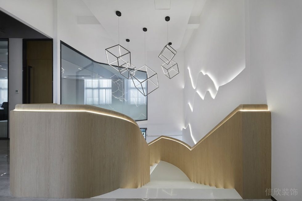 現(xiàn)代中式公共辦公室樓梯空間裝修圖