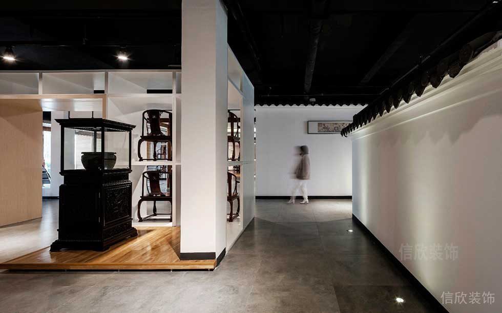 中式風(fēng)瓷磚過(guò)道地臺(tái)木質(zhì)效果圖休息區(qū)產(chǎn)品展示區(qū)域玻璃展柜裝修