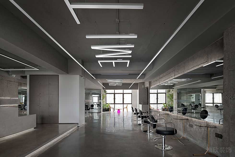 現(xiàn)代工業(yè)風(fēng)理發(fā)店美發(fā)區(qū)裝修設(shè)計(jì)