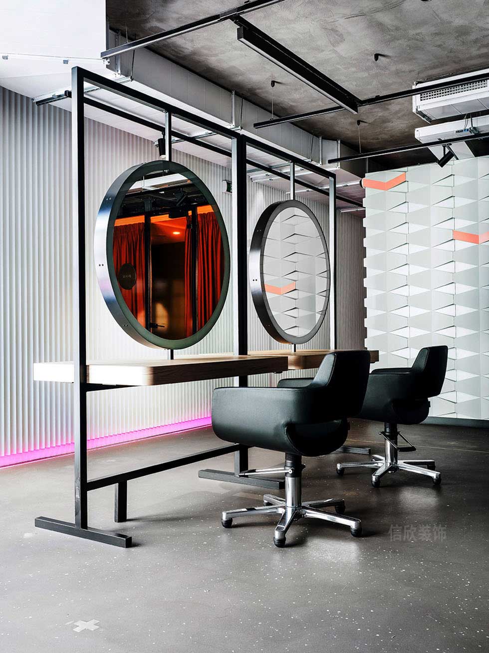 深圳南山工業(yè)風(fēng)美容美發(fā)沙龍?jiān)煨蛥^(qū)裝修案例