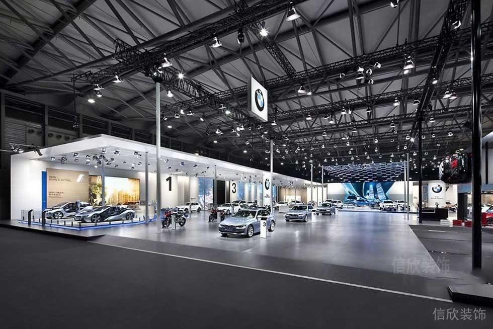 會(huì)場裝修現(xiàn)代效果圖汽車展覽裝修pvc地板