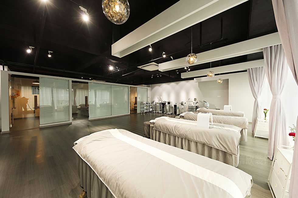 黑色時尚美容店大廳裝修設(shè)計(jì)