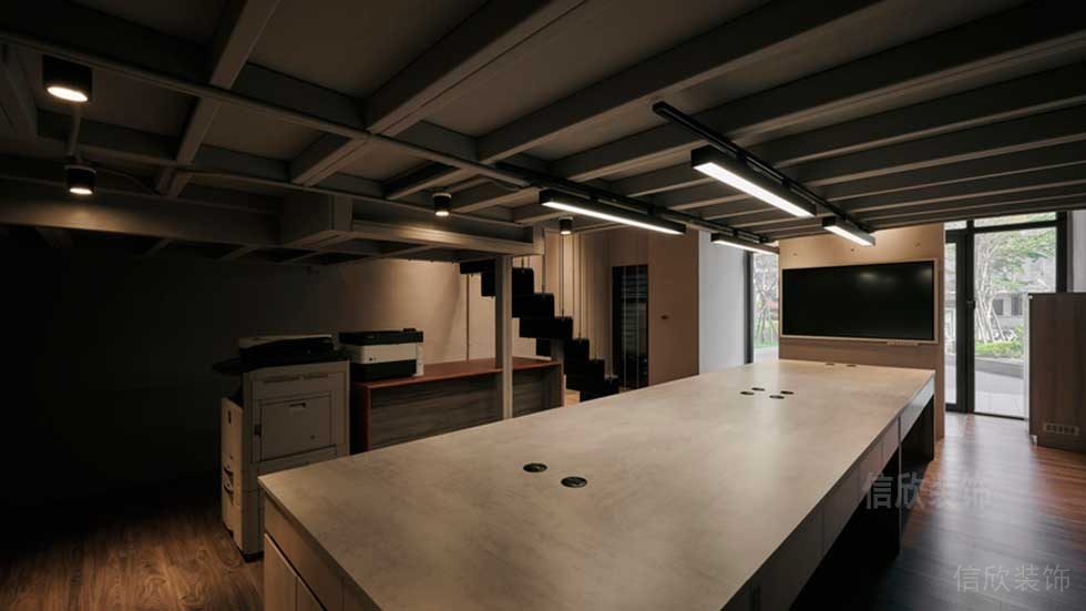 深圳寶安區(qū)工業(yè)風(fēng)辦公室裝修辦公區(qū)效果圖