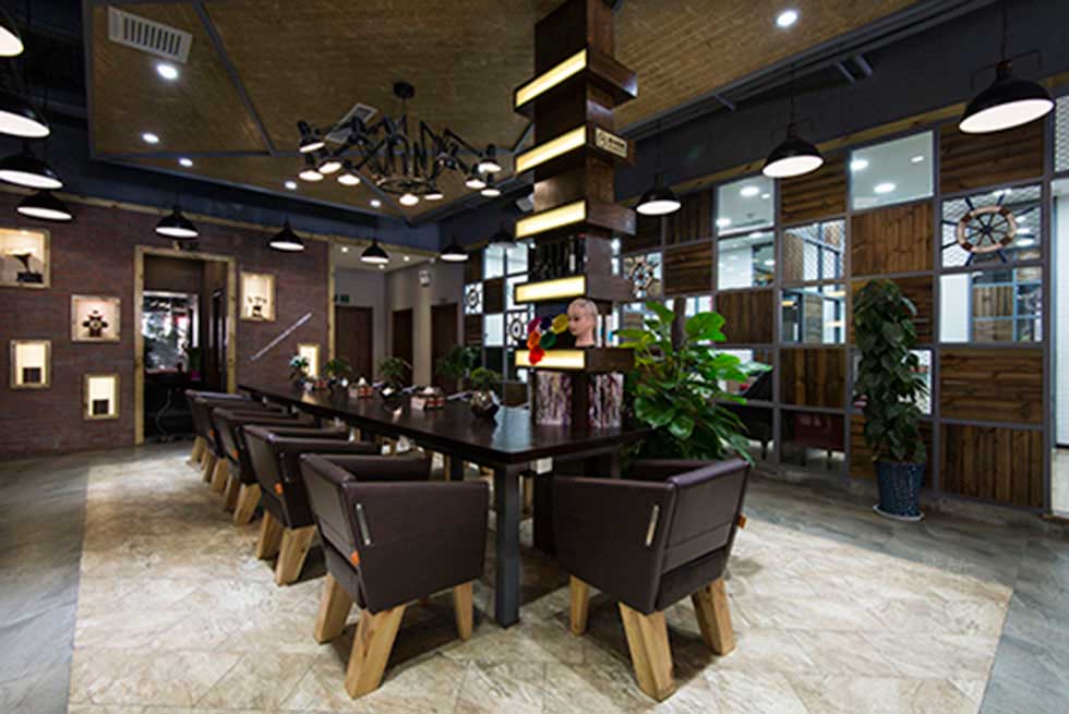 深圳福田美容美發(fā)養(yǎng)生店洽談區(qū)裝修