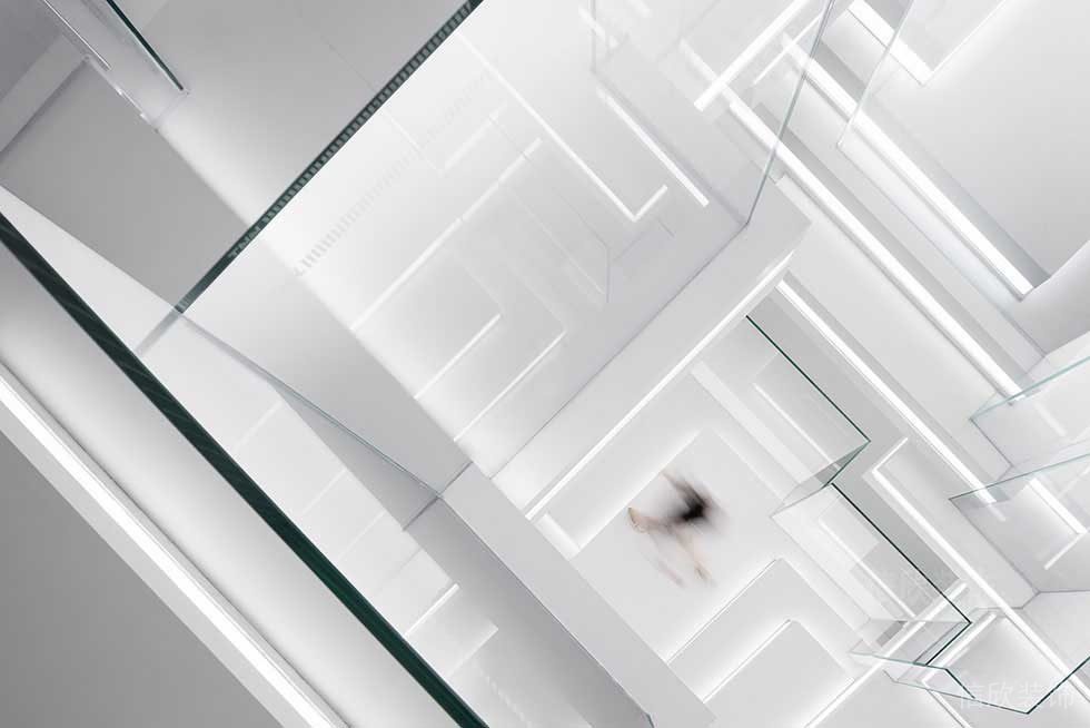 玻璃階梯安全過道辦公室效果圖