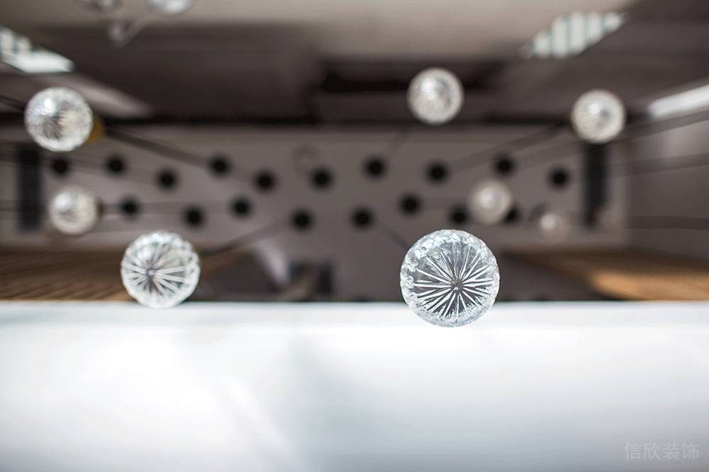 天花創(chuàng)意水晶吊頂燈飾設計辦公室裝修