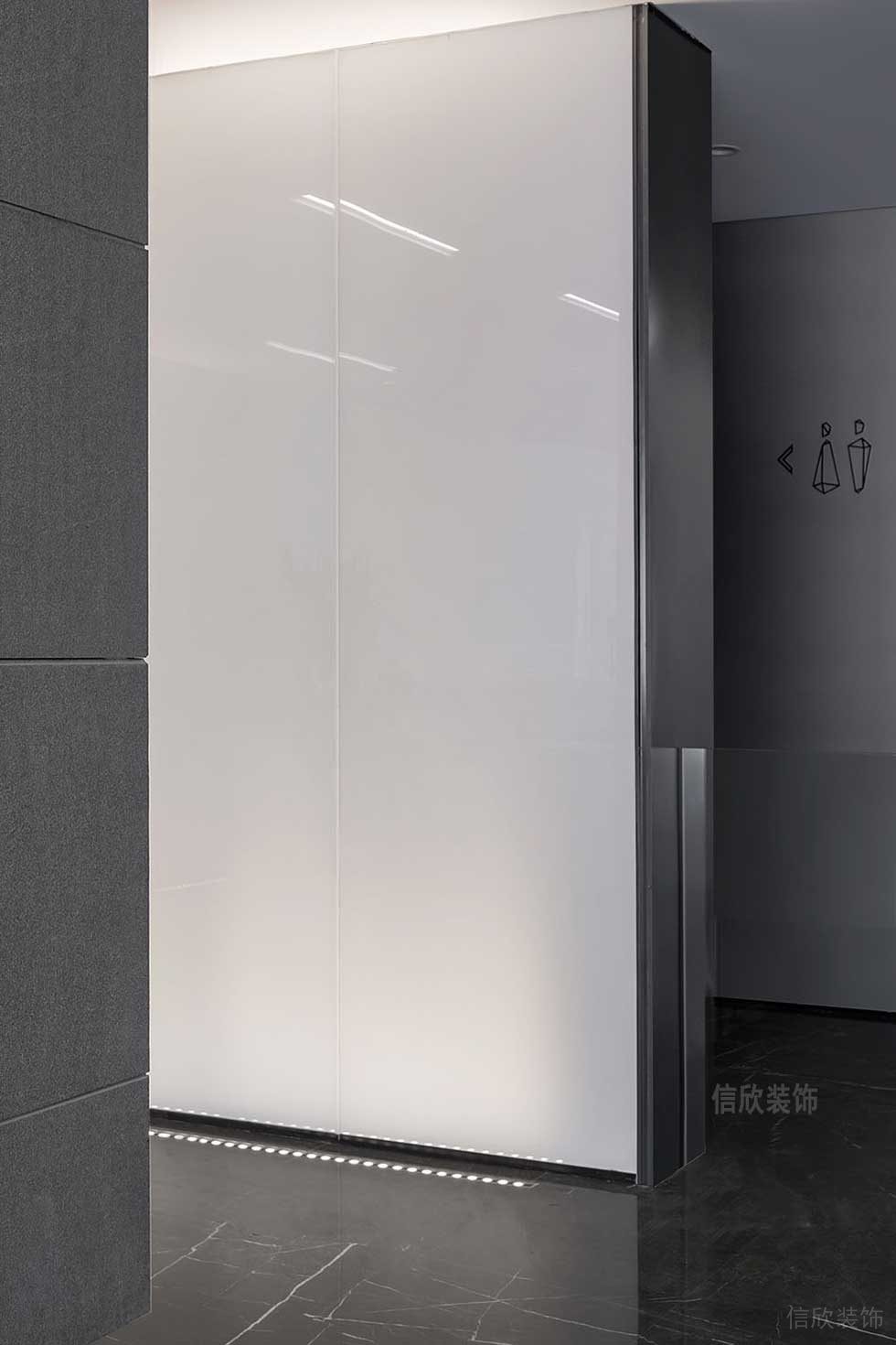 極簡(jiǎn)風(fēng)格辦公室衛(wèi)生間入口過(guò)道裝修圖