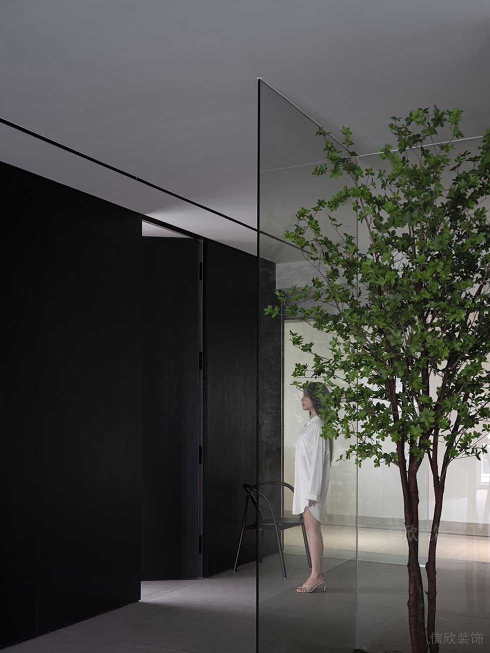 簡約風(fēng)格辦公空間過道綠植裝飾效果圖