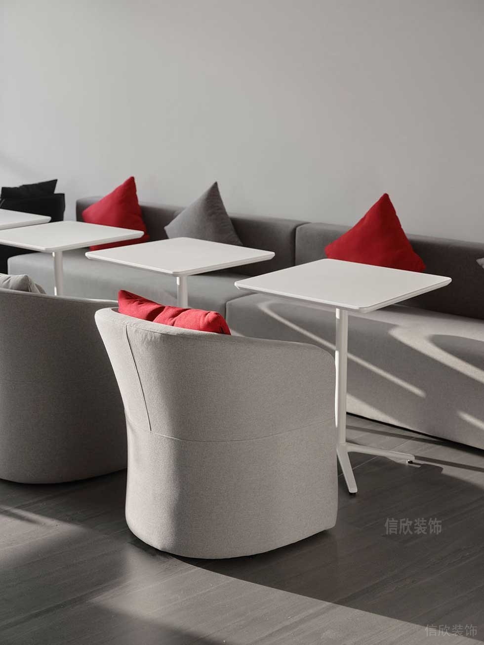 簡(jiǎn)約風(fēng)格辦公室案例洽談區(qū)效果圖