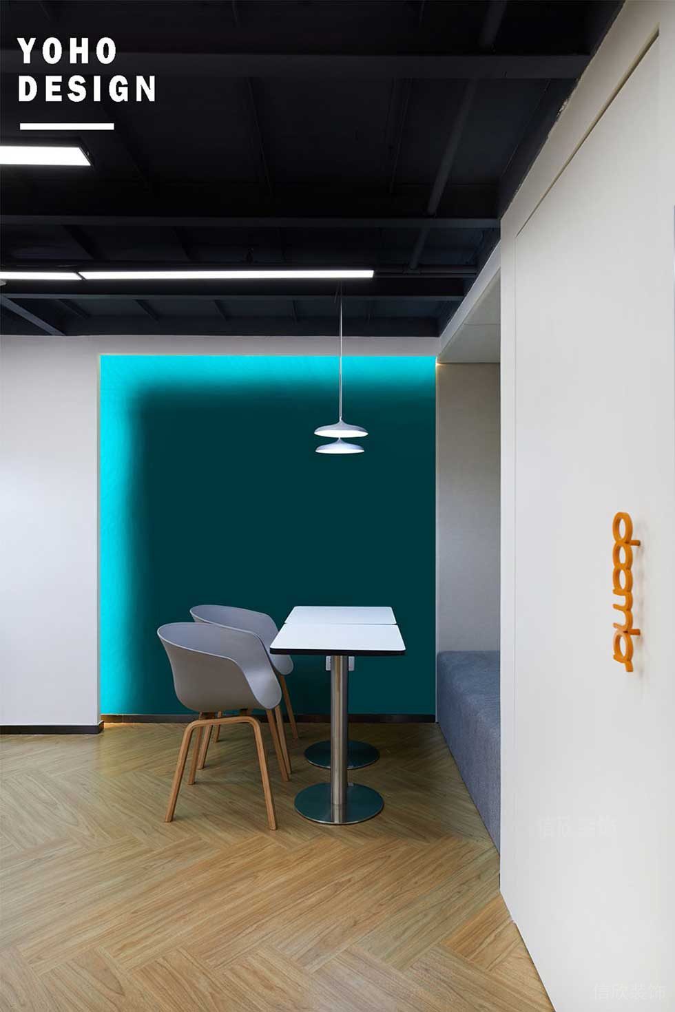 簡約風(fēng)格辦公室過道洽談區(qū)裝修圖