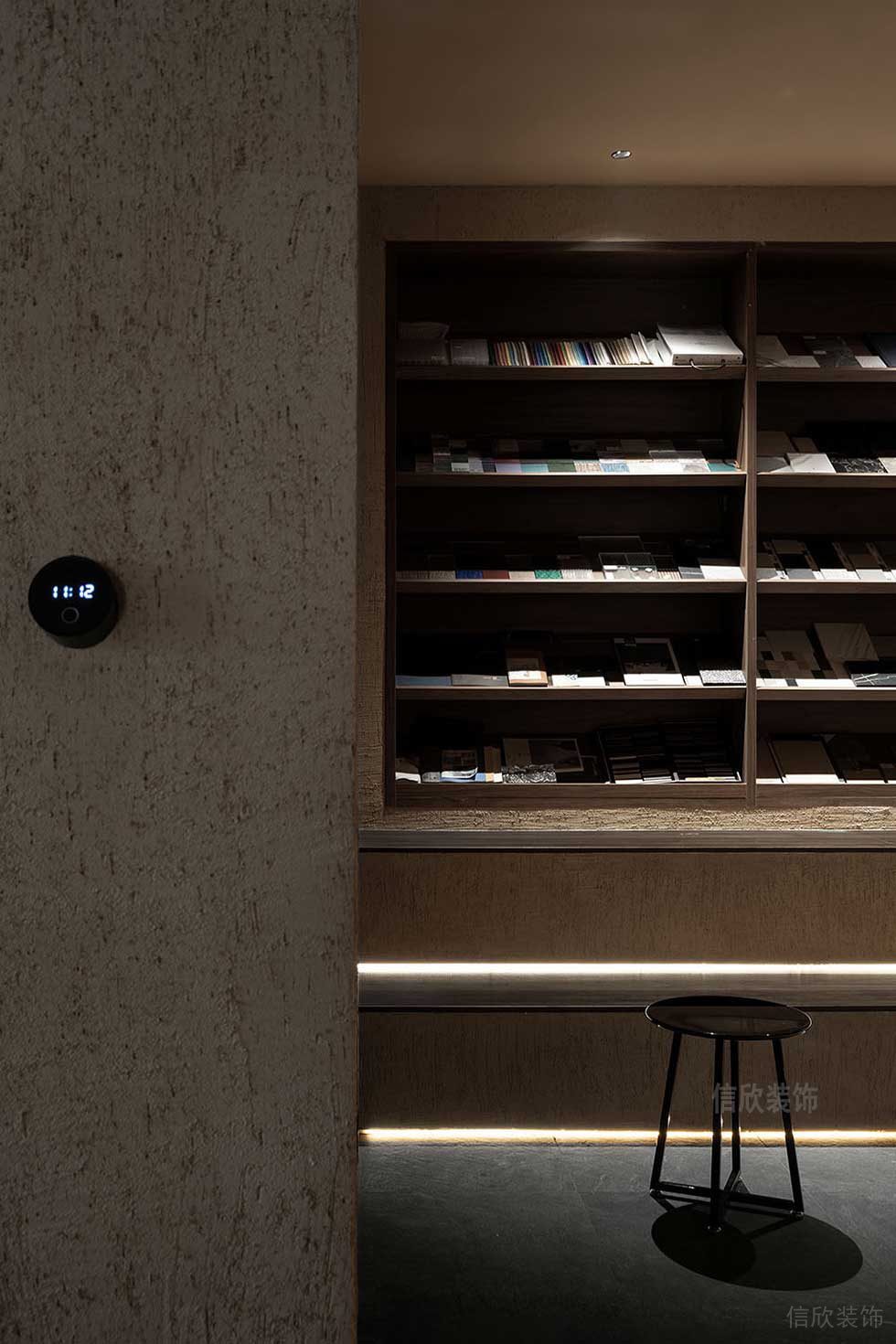 簡(jiǎn)約風(fēng)格辦公室資料樣板儲(chǔ)物柜裝修圖