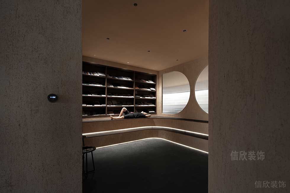 簡約風(fēng)格企業(yè)辦公空間休息室裝修圖