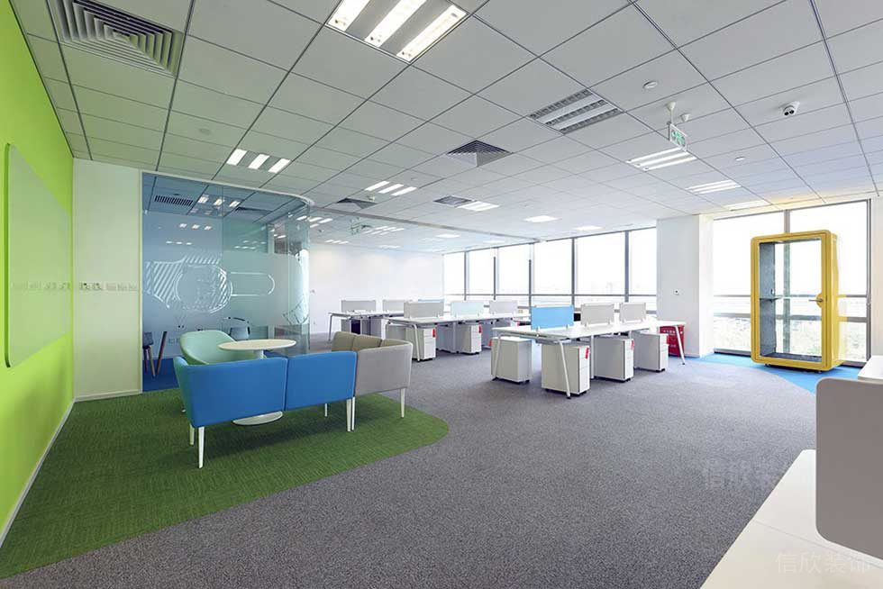 簡約風(fēng)格商務(wù)公司多功能辦公區(qū)效果圖