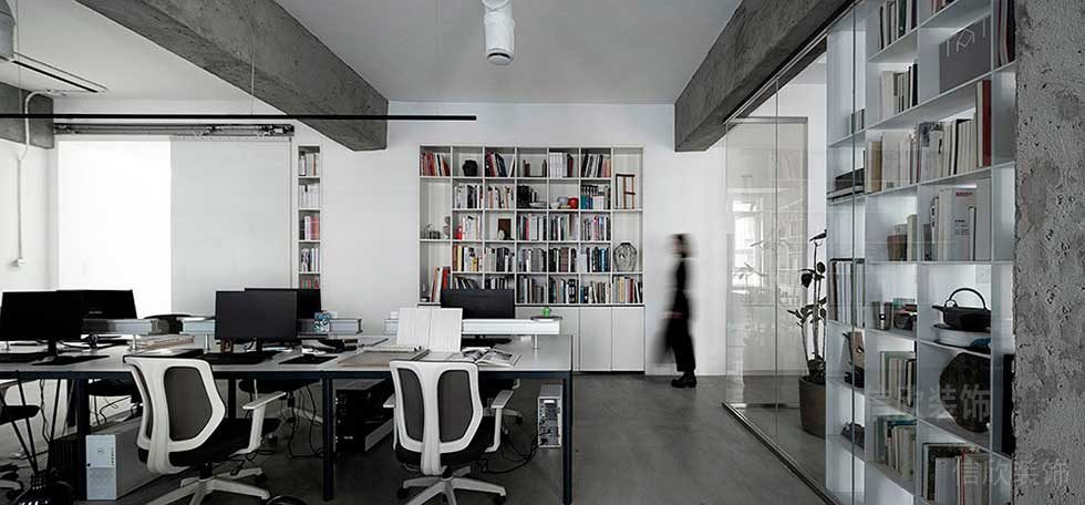 簡約風(fēng)格公司案例敞開式辦公區(qū)裝修圖