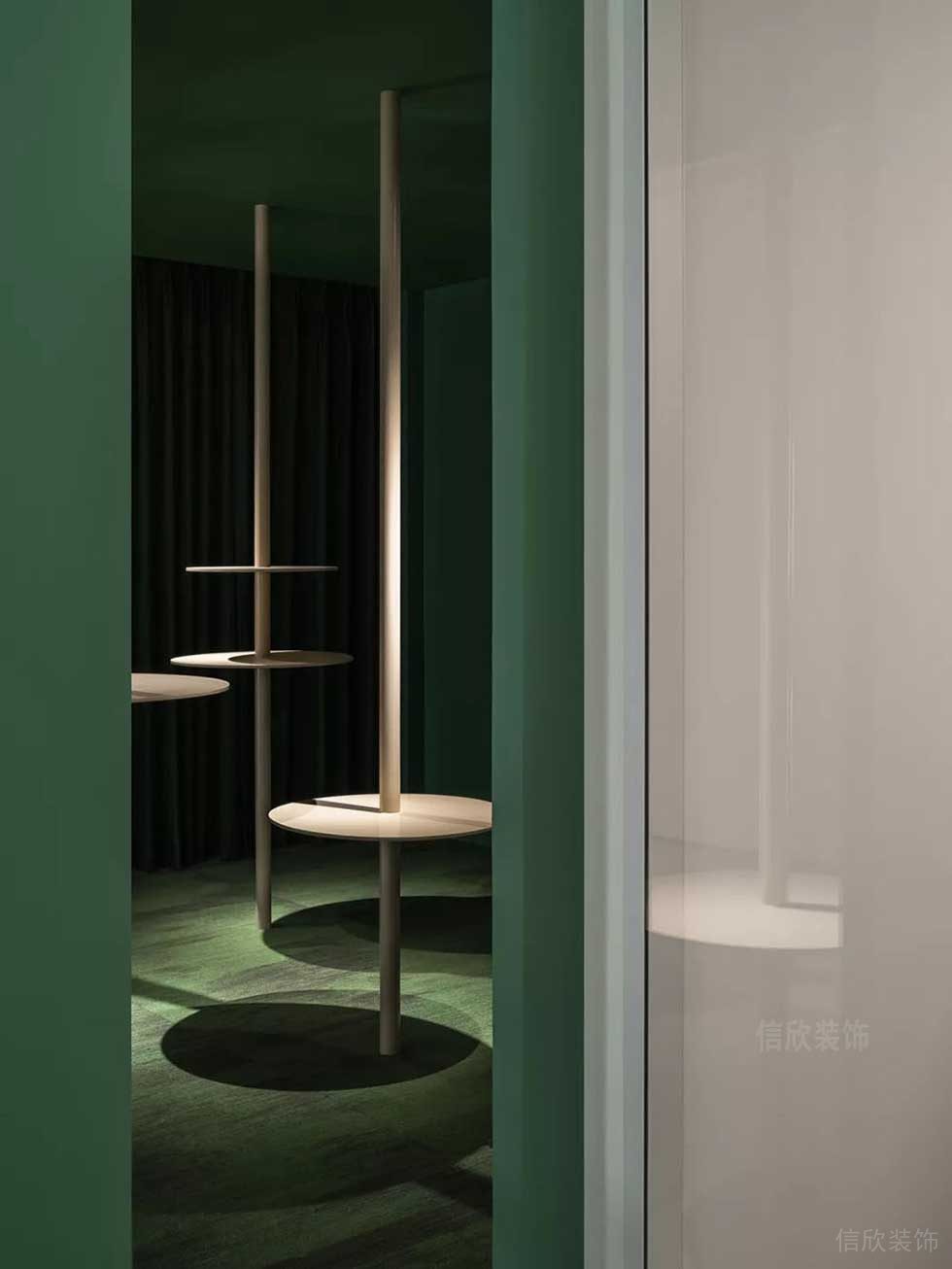 簡約風(fēng)格公司員工休息室綠色墻面裝修圖