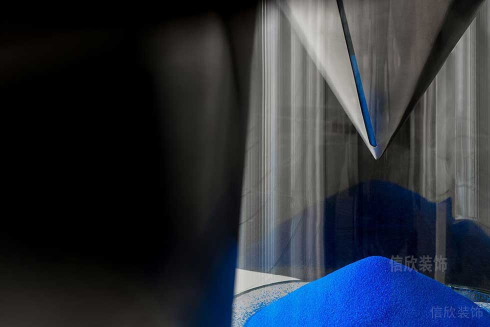 現(xiàn)代風(fēng)格辦公室案例前廳藝術(shù)裝置效果圖