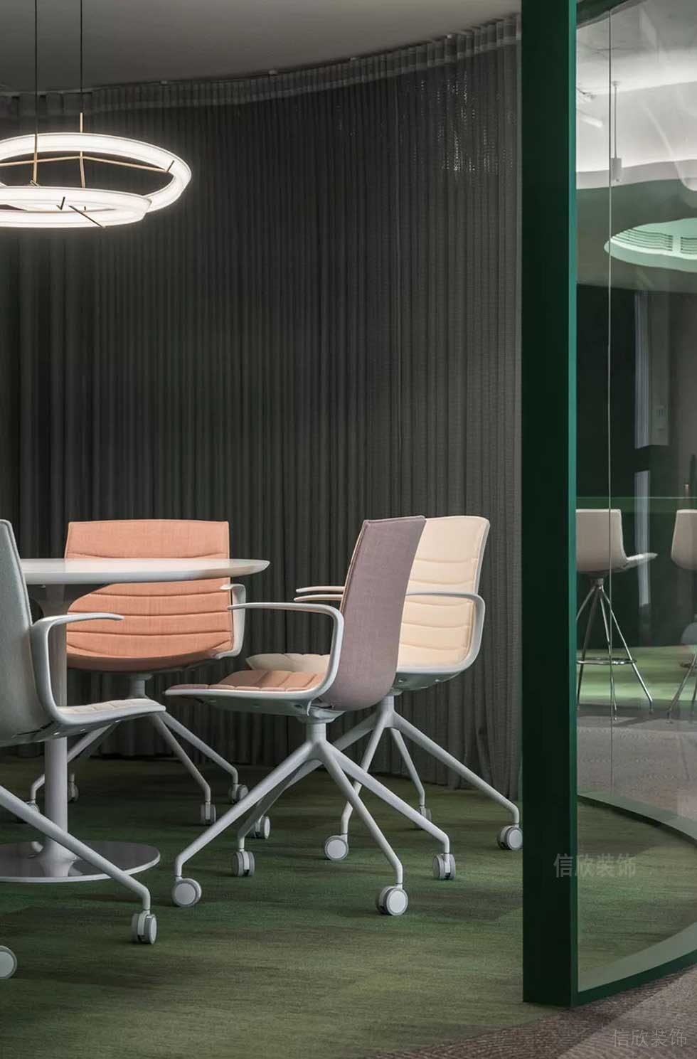 現(xiàn)代簡約風(fēng)格商務(wù)公司洽談室效果圖