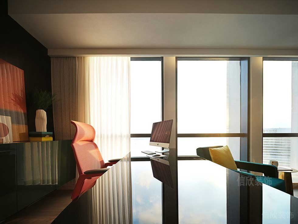 現(xiàn)代簡約風(fēng)格公司總經(jīng)理辦公室設(shè)計圖