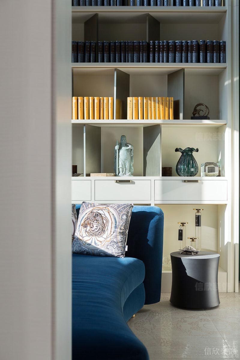 觀瀾家庭立式書(shū)柜背景墻