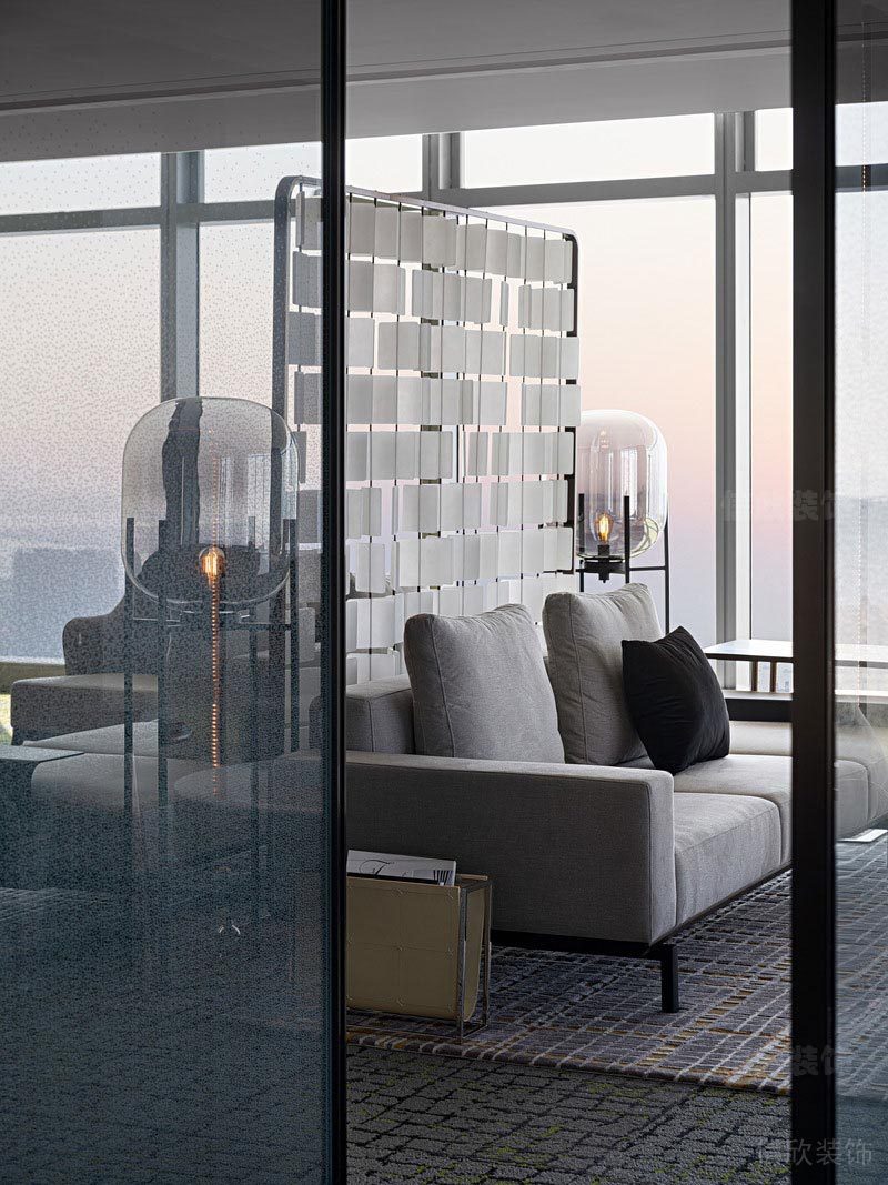 布藝沙發(fā)灰色設(shè)計現(xiàn)代簡約風(fēng)客廳裝修圖工作室